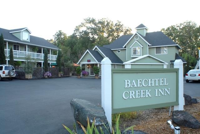 Baechtel Creek Inn, Ascend Hotel Collection Віллітс Екстер'єр фото